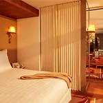 Hotel Mondrian Les Carmes *