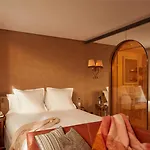Hotel Mondrian Les Carmes