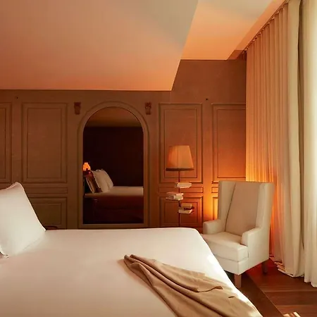 Mondrian Les Carmes Hotel Bordeaux