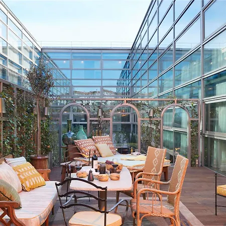 Hotel Mondrian Les Carmes