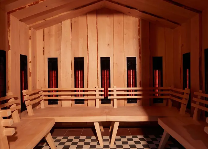 Mondrian Les Carmes * Bordeaux