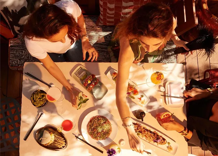 Mondrian Les Carmes *