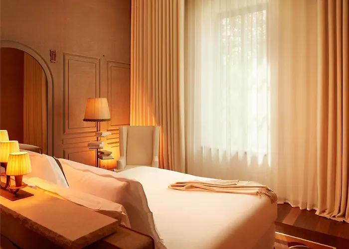 Otel Mondrian Les Carmes Bordeaux