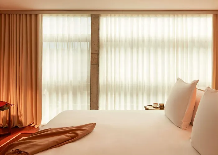 Otel Mondrian Les Carmes Bordeaux