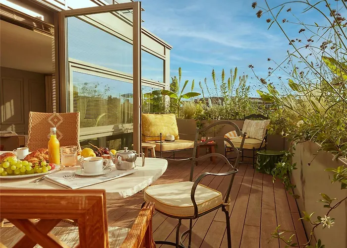 Mondrian Les Carmes Hotel Bordeaux